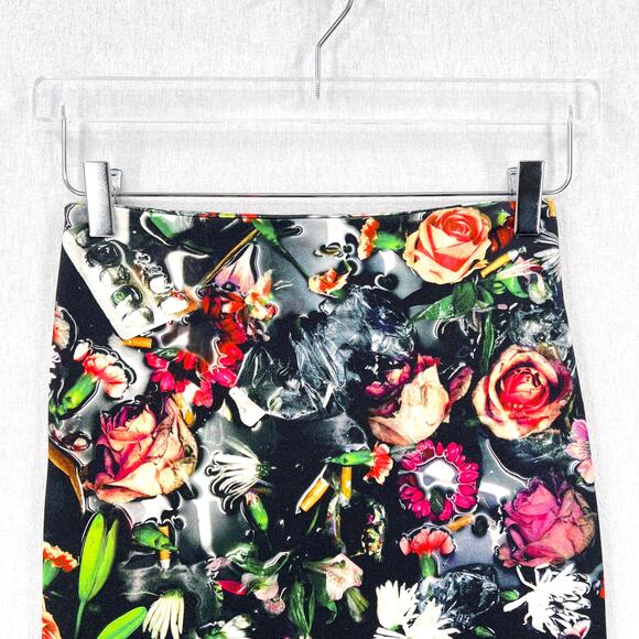 MCQ ALEXANDER MCQUEEN Floral Printed Pencil Skirt Womens XS Black Stretch Knit - Picture 4 of 14